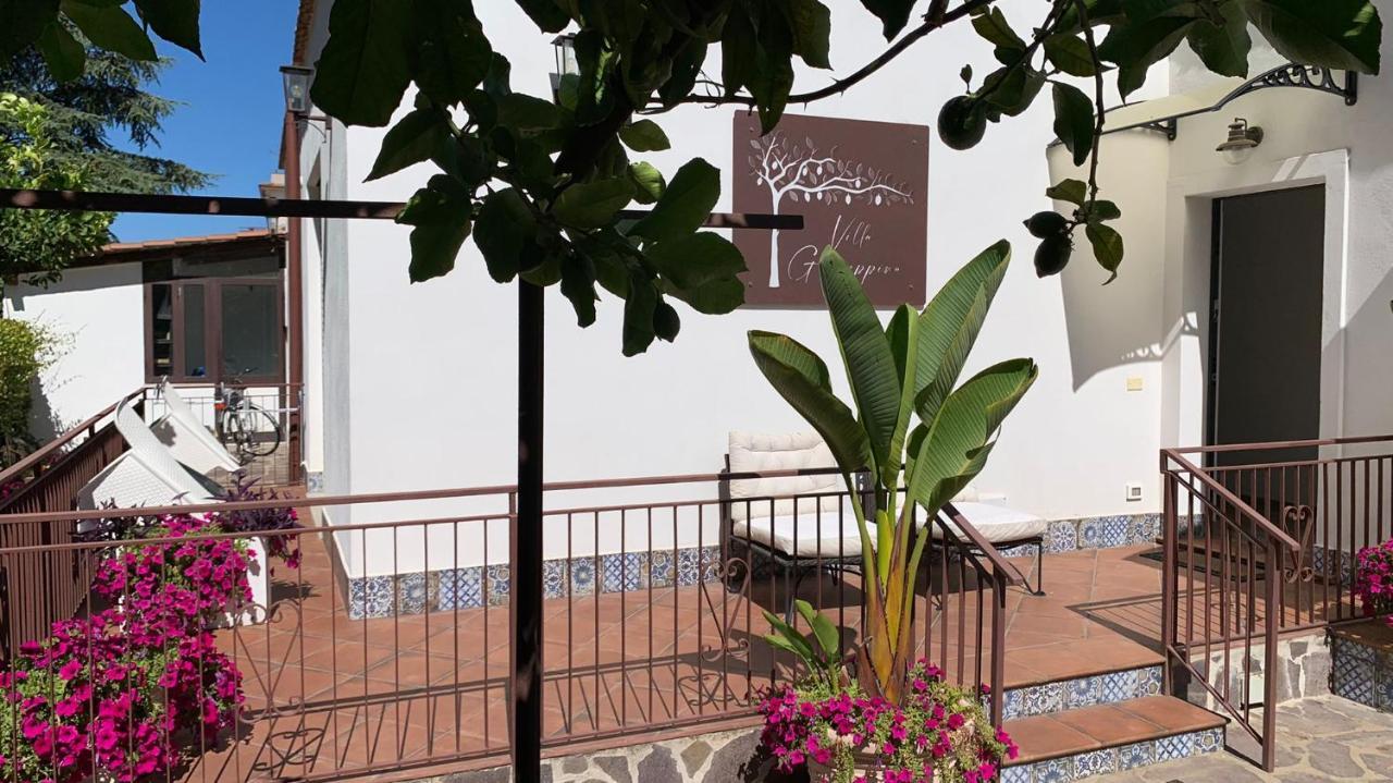 Villa Giuseppina Terracina Exterior photo